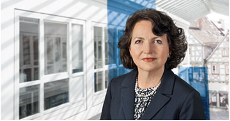 Dr. Dorothee Guilliard